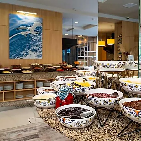Хотел Sandy Bay Свети Влас