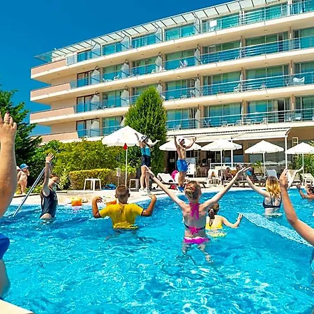 Хотел Sandy Bay 4*